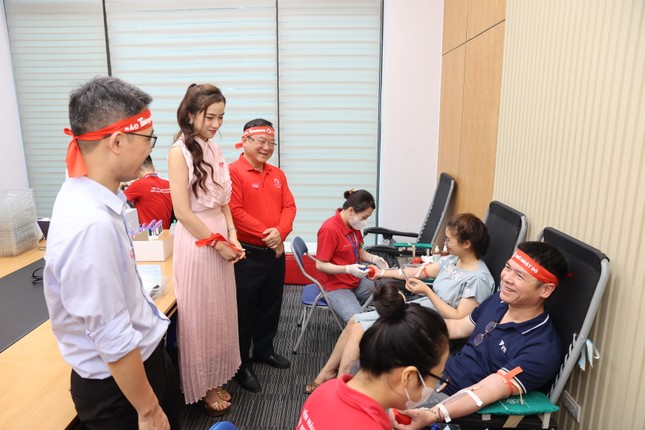 Chủ Nhật Đỏ lần thứ XVI năm 2024: Những giọt máu hồng ấm nồng Giáng sinh ảnh 81