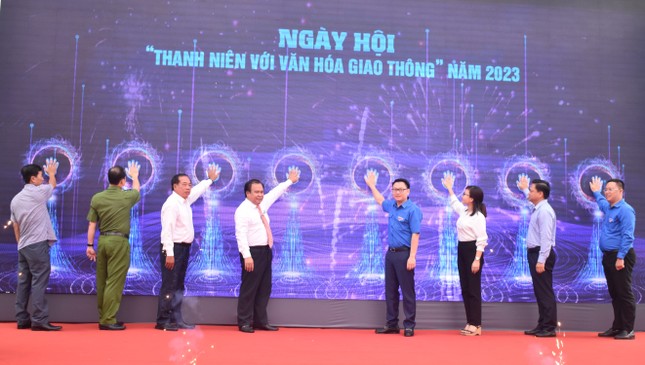 Mong đoàn viên, thanh niên tích cực hành động thực hiện văn hóa giao thông ảnh 4
