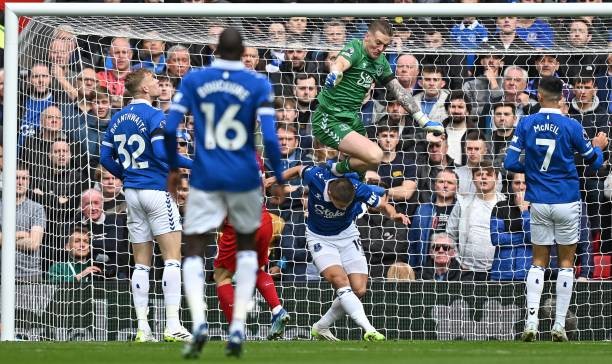 Cú đúp của Salah mang lại chiến thắng cho Liverpool trong đại chiến vùng Merseyside ảnh 14