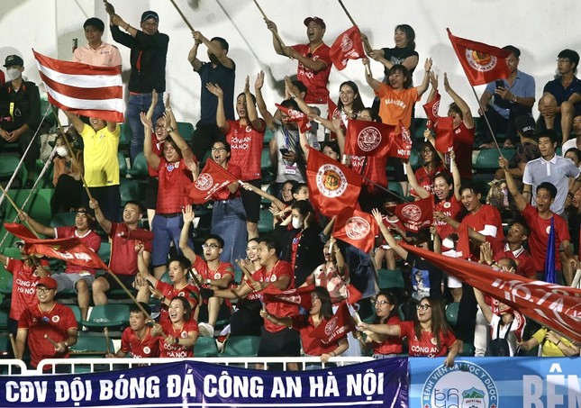 CAHN đại thắng HAGL 3-0 ngay tại Pleiku ảnh 7