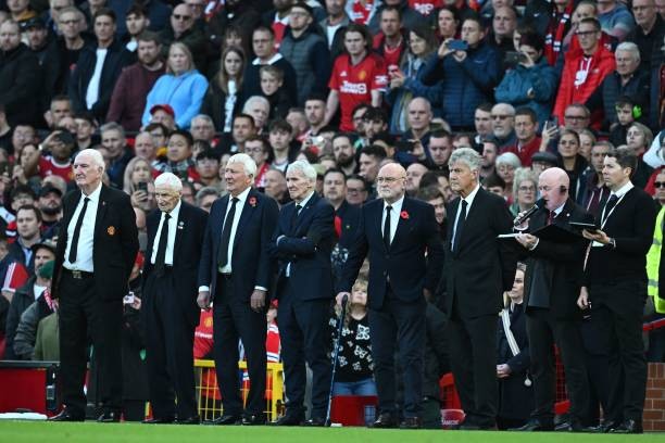 MU thảm bại trận derby ảnh 19