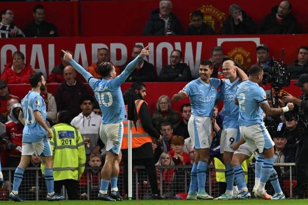 MU thảm bại trận derby ảnh 7