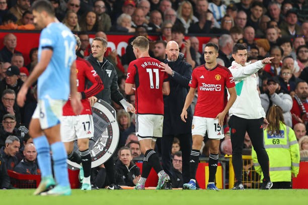 MU thảm bại trận derby ảnh 3