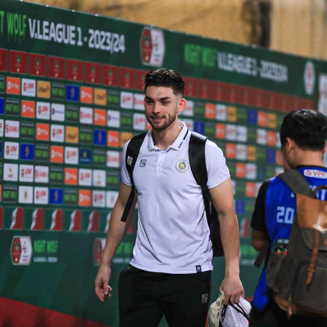 Night Wolf V.League 1-2023/24: CAHN nối mạch thắng, CLB Hà Nội kéo dài mạch thua ảnh 15