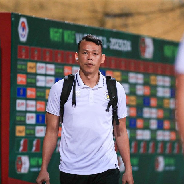 Night Wolf V.League 1-2023/24: CAHN nối mạch thắng, CLB Hà Nội kéo dài mạch thua ảnh 16