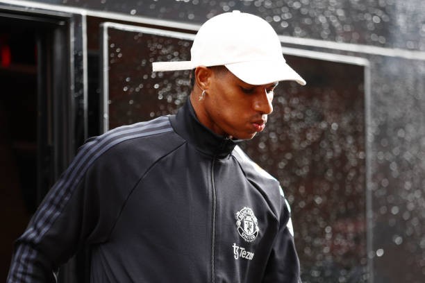Thắng chật vật Fulham phút cuối, MU tạm dừng cơn khát điểm ảnh 19