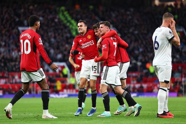Thắng nhọc Luton, MU tiệm cận tốp 4 ảnh 7