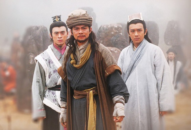 Kim Dung: Sự nghiệp vang danh, cuộc đời bi kịch ảnh 1