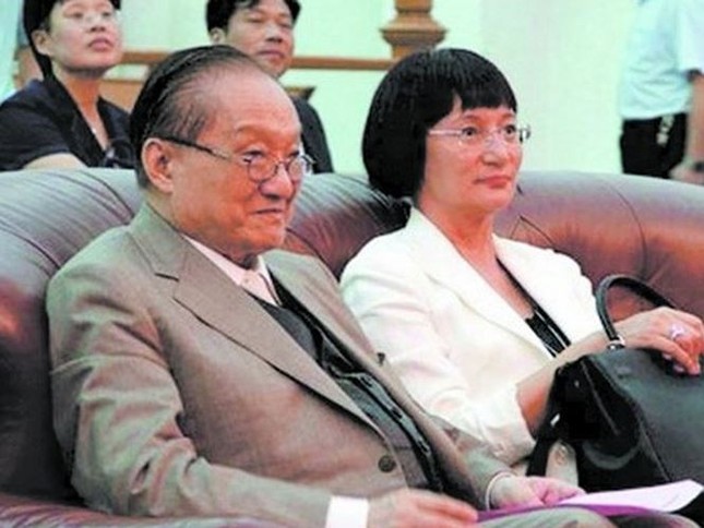 Kim Dung: Sự nghiệp vang danh, cuộc đời bi kịch ảnh 6