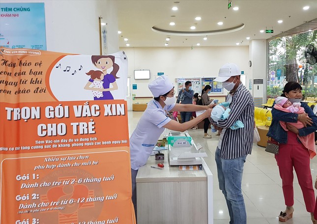 TPHCM cạn vắc xin tiêm chủng mở rộng ảnh 1