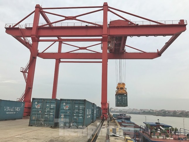 Cấp tốc khắc phục tình trạng thiếu vỏ container phục vụ xuất khẩu ảnh 1