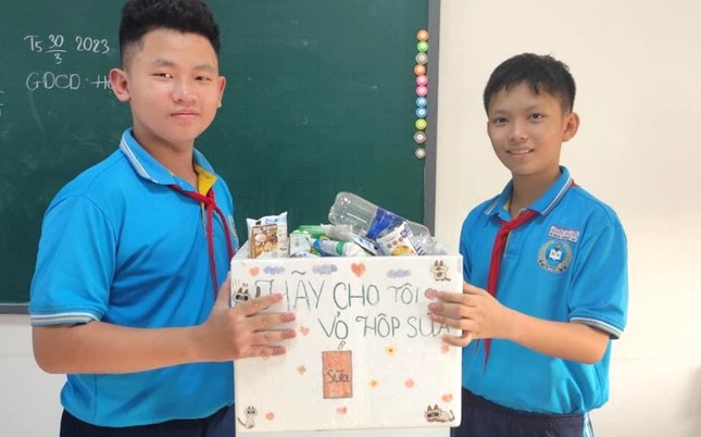 Học sinh bảo vệ môi trường, gây quỹ từ ‘Nhà tái chế’ ảnh 6