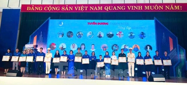 Chàng trai 9x lan tỏa yêu thương, tình nguyện vì cộng đồng ảnh 8