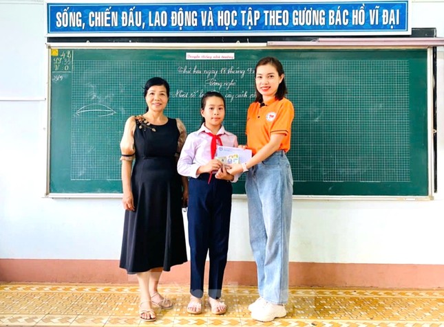 Chàng trai 9x lan tỏa yêu thương, tình nguyện vì cộng đồng ảnh 2