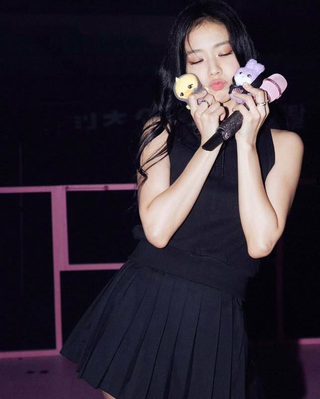 Jisoo (BlackPink) đóng phim cùng mỹ nam Lee Min Ho ảnh 2