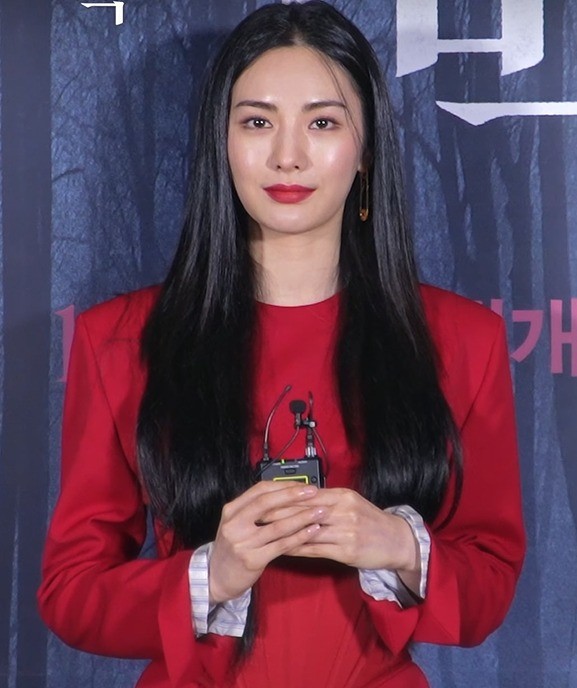 Jisoo (BlackPink) đóng phim cùng mỹ nam Lee Min Ho ảnh 4