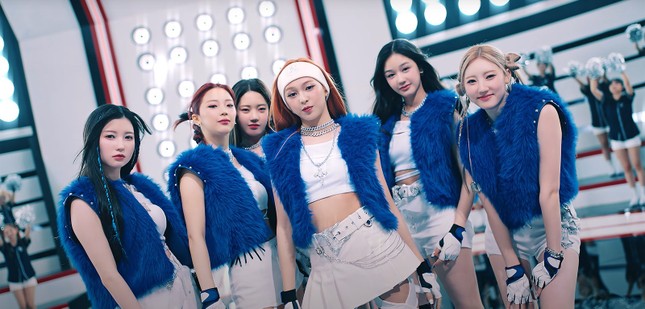 Bị chê tơi tả, BabyMonster vẫn đánh bại kỷ lục của BlackPink ảnh 1