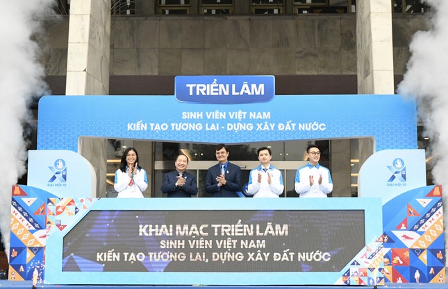 Toàn cảnh phiên khai mạc Đại hội toàn quốc Hội Sinh viên Việt Nam lần thứ XI ảnh 1