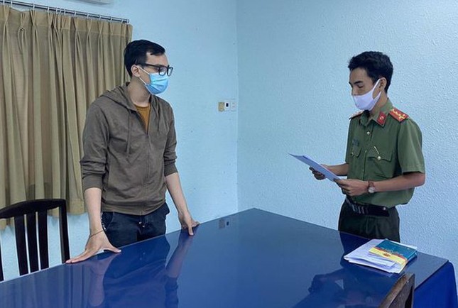 TPHCM yêu cầu xử lý sai phạm tại khu cách ly tập trung COVID-19 của Vietnam Airlines ảnh 2