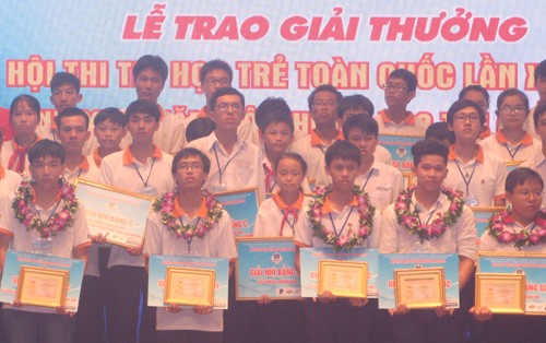 Cậu học trò cá biệt sáng tạo phần mềm học tập ảnh 2