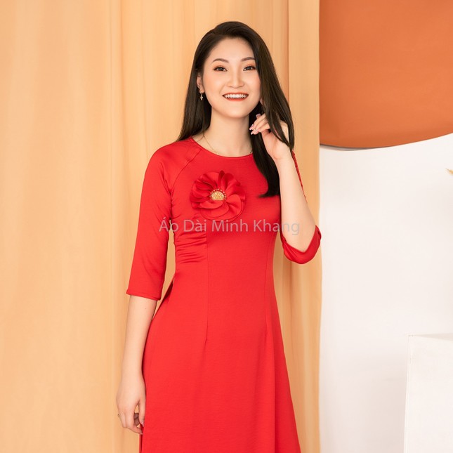 Tư vấn cách mặc áo dài đẹp chuẩn dáng người của Thiết kế Minh Khang ảnh 4