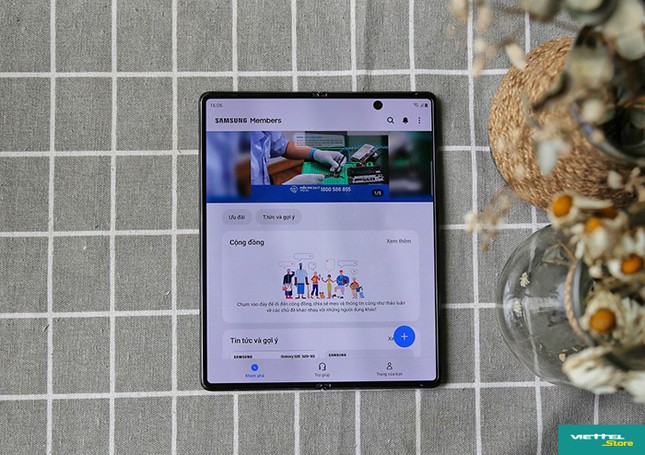 Đã có thể đặt trước Galaxy Z Fold 2 5G bản đặc biệt tại Viettel Store ảnh 3