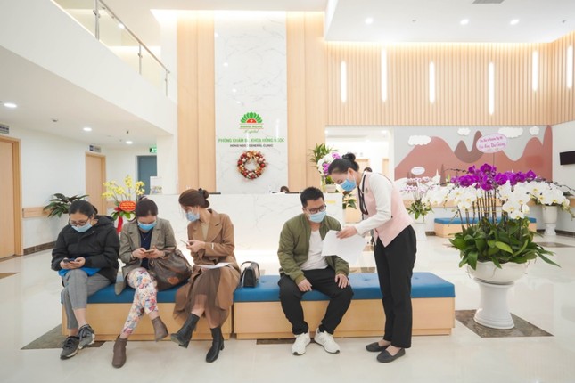 Khai trương Phòng khám Đa khoa Hồng Ngọc Kosmo Tây Hồ: Tưng bừng ưu đãi hấp dẫn ảnh 1