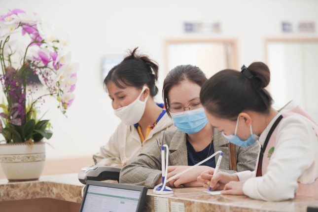 Khai trương Phòng khám Đa khoa Hồng Ngọc Kosmo Tây Hồ: Tưng bừng ưu đãi hấp dẫn ảnh 9