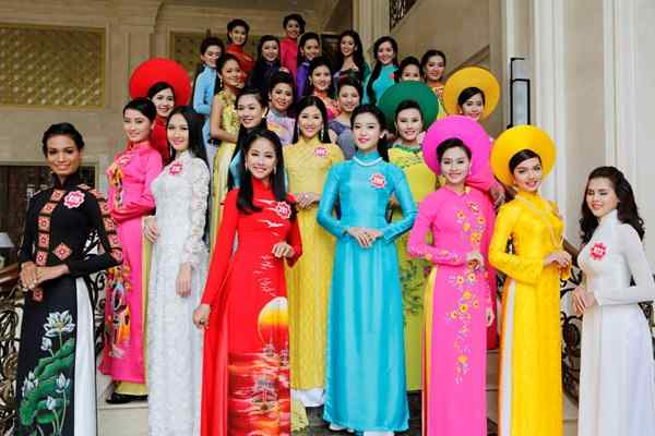 Nét đẹp văn hóa áo dài được Xưởng May Áo Dài Hà Nội gửi gắm cả vào sản phẩm ảnh 1