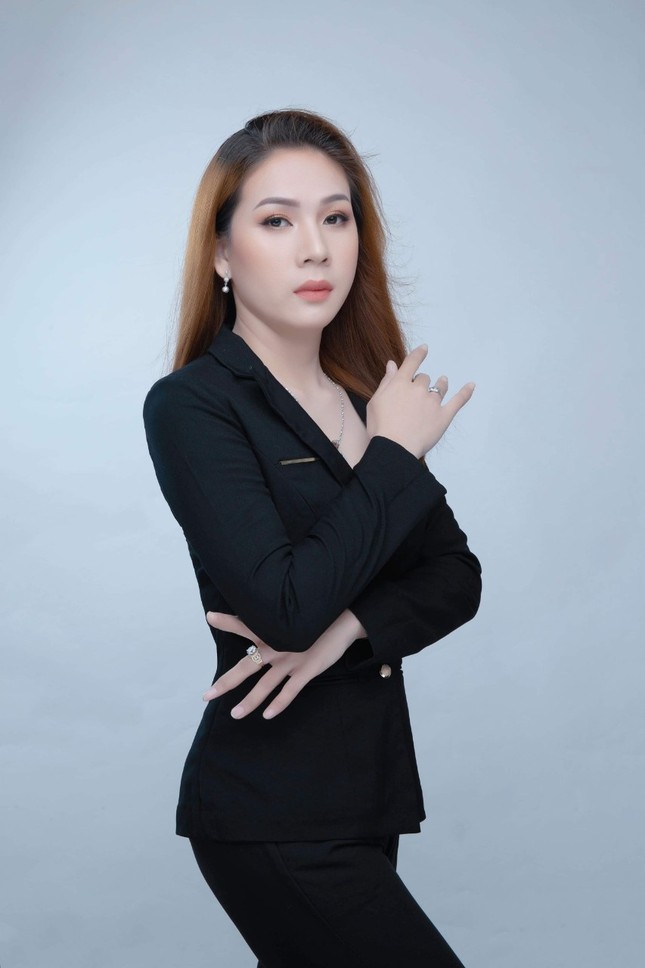 Tự tin mặc đẹp cùng những bộ cánh xinh xắn của thời trang Nguyễn Thị Thuỳ Dương ảnh 2