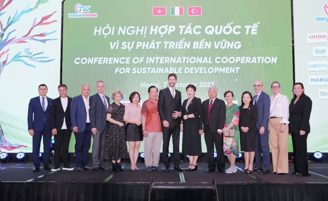 Trí Khang Pharma tổ chức thành công Hội nghị hợp tác quốc tế vì sự phát triển bền vững ảnh 1