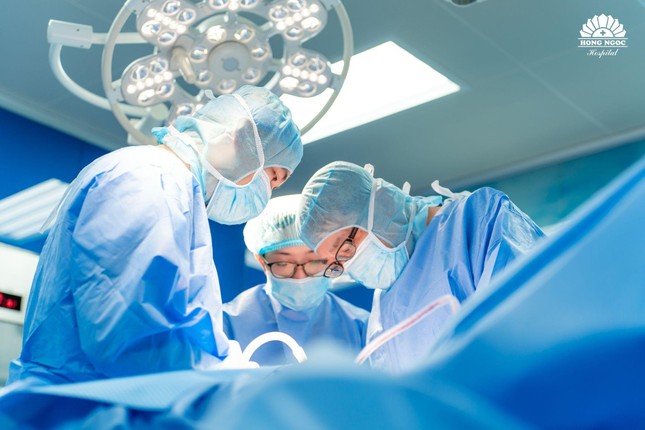 Phẫu thuật thay liền 2 khớp gối - Chấm dứt 20 năm đau đớn dai dẳng cho bệnh nhân thoái hóa khớp gối ảnh 3