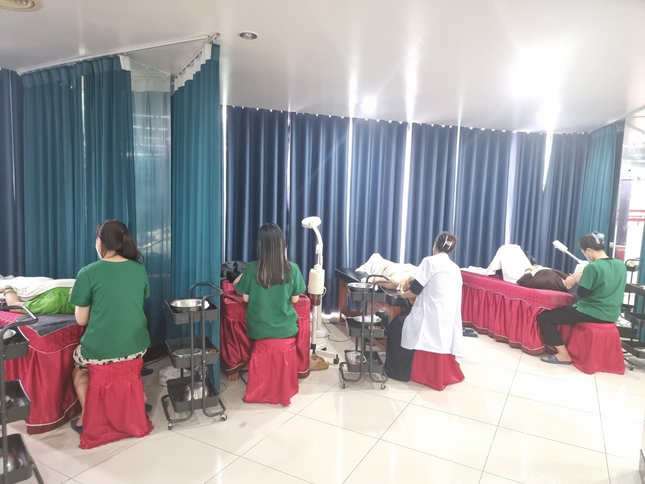 Dầu Gội Đan Sâm - Bí quyết cho mái tóc dày đen, óng mượt đến già không lo rụng tóc và bạc tóc ảnh 1