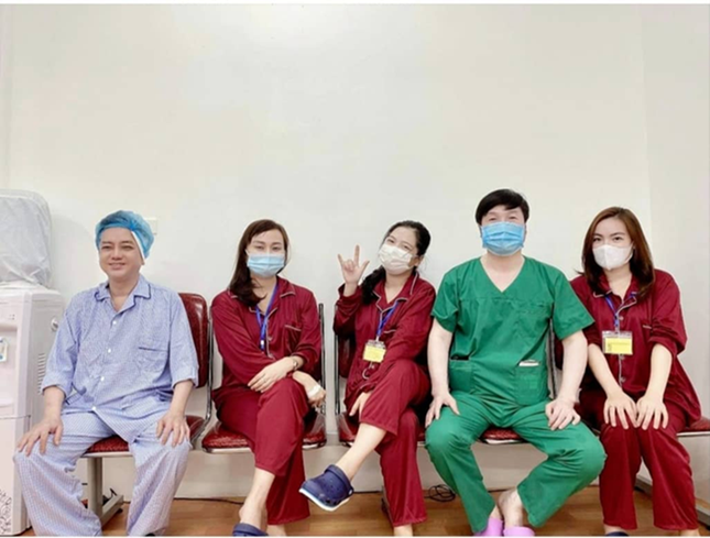 Bệnh viện mắt Hồng Sơn nhận giải thưởng 'Top 20 thương hiệu xuất sắc toàn cầu 2023' ảnh 8