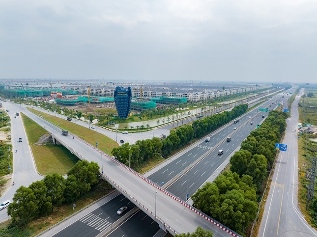 Tòa tháp văn phòng mới sẽ là 'cú hích' phát triển tại Vinhomes Ocean Park 2 ảnh 1
