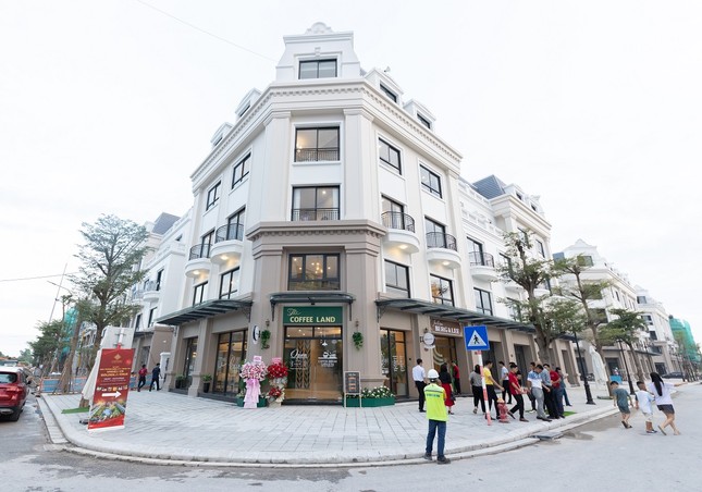 Mục sở thị công viên đẳng cấp và nhà mẫu 'sang xịn' tại Vinhomes Golden Avenue Móng Cái ảnh 4