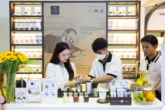 Trung Nguyên E-Coffee – Cộng đồng cửa hàng 3 nền văn minh cà phê Trung Nguyên Legend bùng nổ tại Coffee Expo 2023 ảnh 3