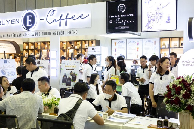 Trung Nguyên E-Coffee – Cộng đồng cửa hàng 3 nền văn minh cà phê Trung Nguyên Legend bùng nổ tại Coffee Expo 2023 ảnh 4