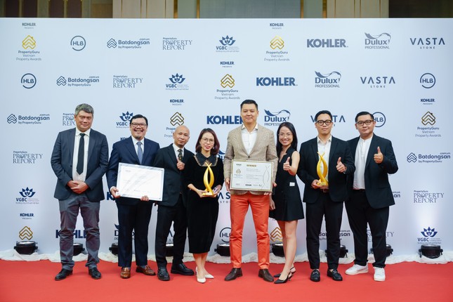 Cú đúp giải thưởng của Kusto Home tại Vietnam Property Awards 2023 với The Reflection West Lake ảnh 1