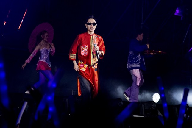 TPBank 2in1 Concert - Nhạc hội Trọn trải nghiệm đúng chất Độc - Đỉnh- Đã ảnh 9