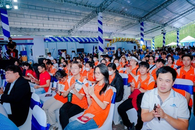 Bất động sản hồi phục, GenZ nắm chắc cơ hội trở thành thế hệ người giàu mới ảnh 2