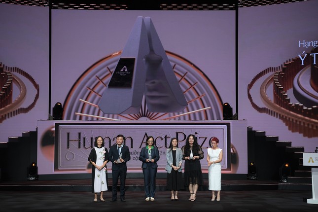 Human Act Prize 2023 vinh danh dự án thiện nguyện 'Thuốc đúng cho em' của Genestory ảnh 1