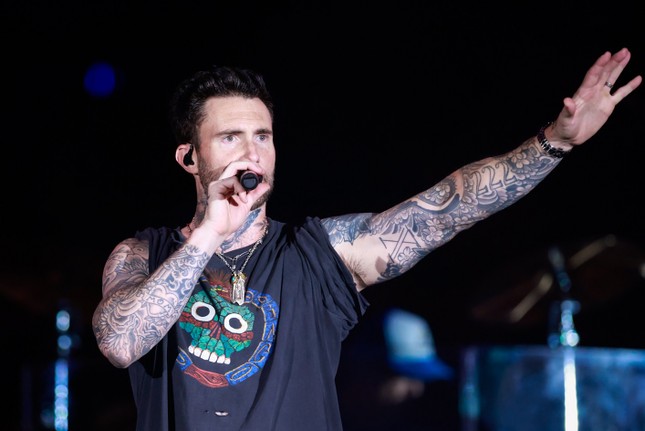 Loạt songlist “cực cháy” của Maroon 5 trên sân khấu 8wonder Winter Festival tại Phú Quốc ảnh 3