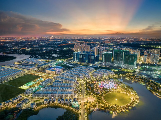 Cầu Long Đại thông xe, gia tăng sức hút cho khu đô thị Vinhomes Grand Park ảnh 2