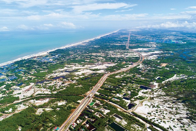 Chiến lược phát triển kinh tế và hội nhập tỉnh Quảng Trị ảnh 2
