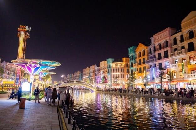 Khám phá tour du lịch đêm cực đã cho giới trẻ Hà thành dịp lễ này ảnh 7