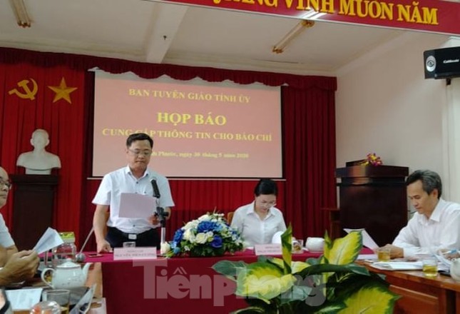 Vụ bị cáo nhảy lầu ở Bình Phước: Tòa nói xử công tâm, luật sư chỉ ra góc khuất ảnh 1