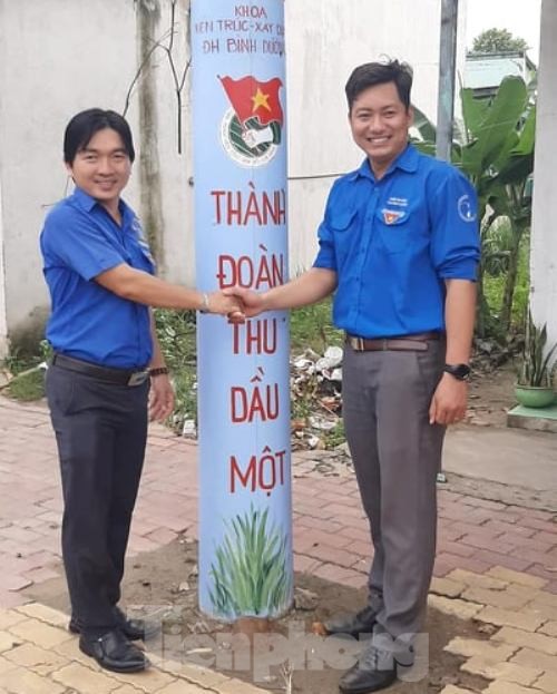 Tuổi trẻ Bình Dương ‘biến hình’ cột bê tông trong ngày Chủ nhật Xanh ảnh 9