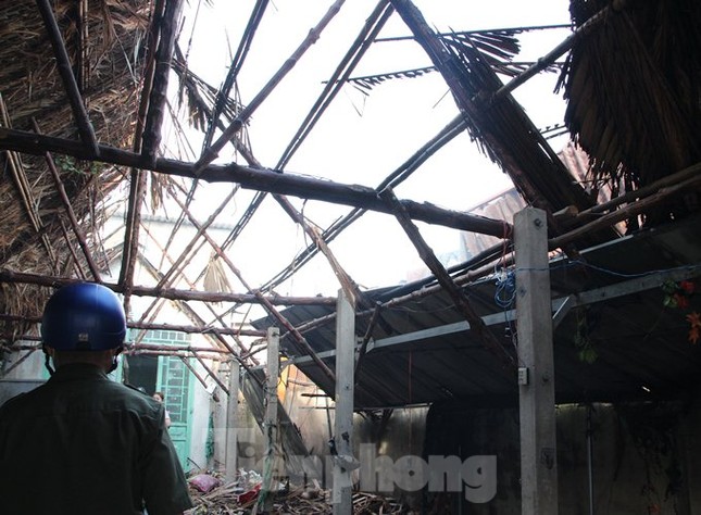 ‘Bà hoả’ thiêu rụi kho phế liệu và hai quán cà phê ảnh 5