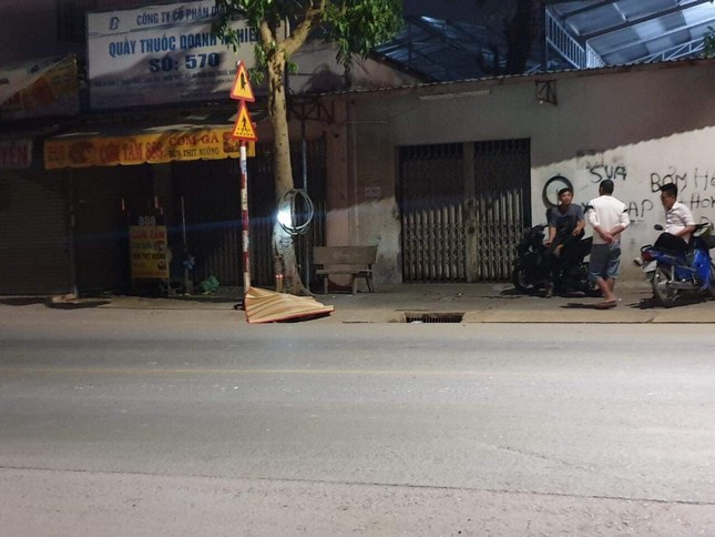 Bắt nhóm nghi can vụ thanh niên chết bên lề đường ảnh 2